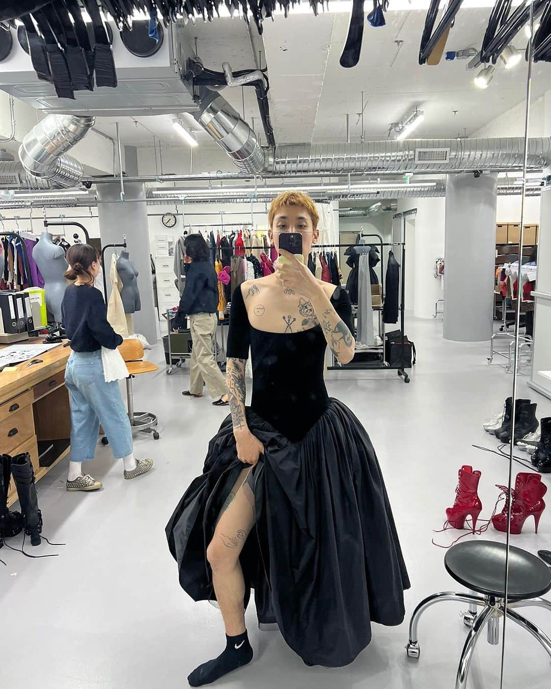 ジュヨンさんのインスタグラム写真 - (ジュヨンInstagram)「@pushbutton_official 💗👻💗」7月6日 14時46分 - jooyoung