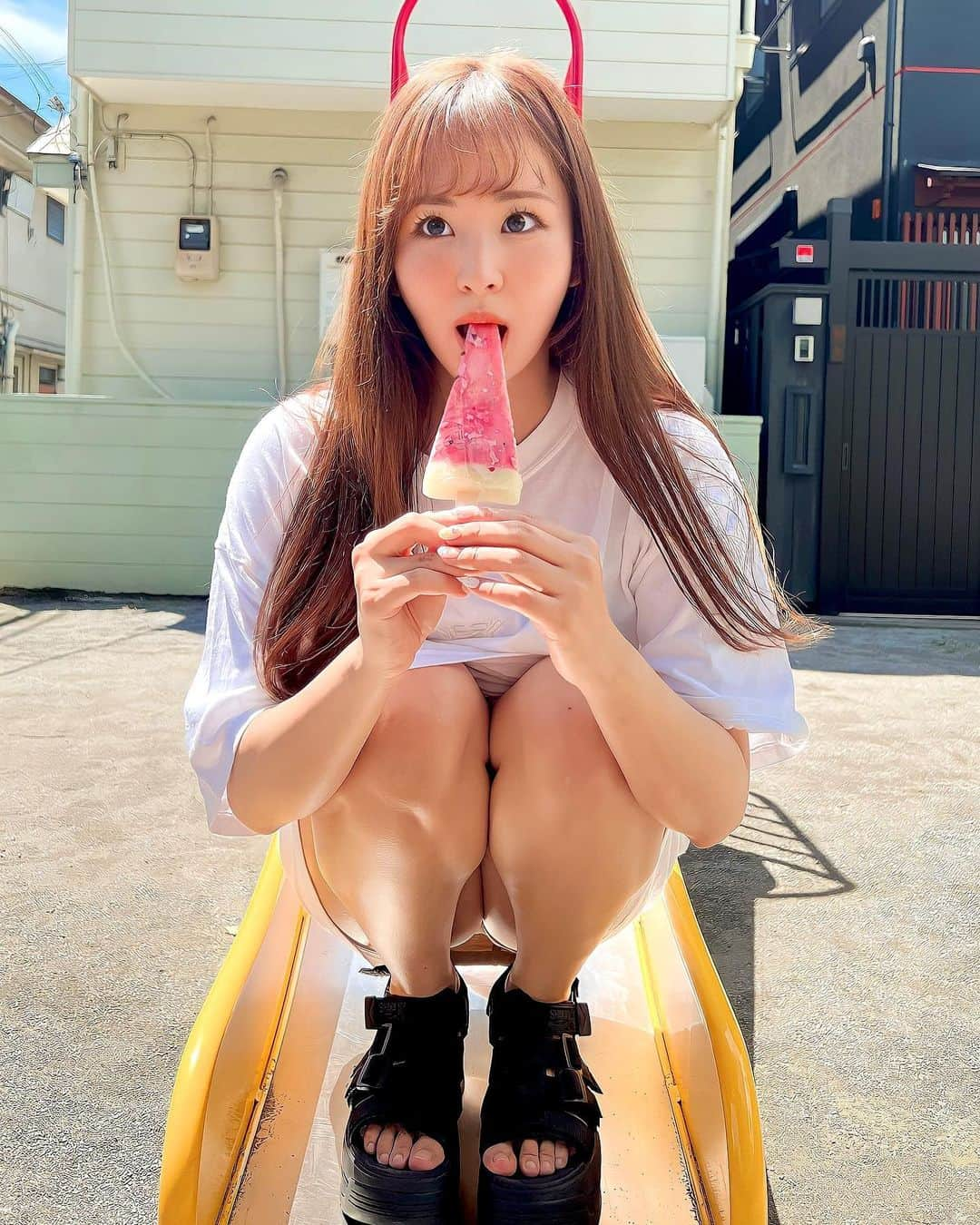 安田七奈さんのインスタグラム写真 - (安田七奈Instagram)「スイカバー🍉  #スイカバー  #安田七奈 #なーちゃ #レースクイーン #rq #ラウンドガール #グラビア #グラビアアイドル #グラドル #インスタグラビア#美乳 #水着 #ビキニ #ムチムチ #むちむち #セクシー #セクシー美女 #followme #japanese #japanesegirl #instagood #instalike #photooftheday #팔로우 #얼스타그램 #粉我 #非常好 ⠀ ⠀」7月6日 14時54分 - nana_yasuda