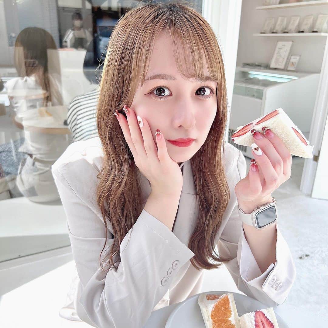 中川珠里のグルメインスタ