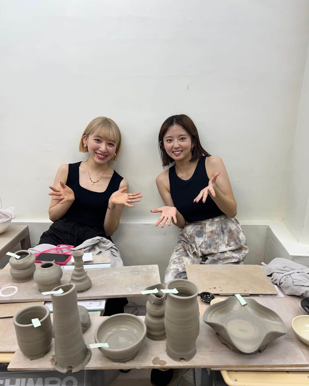 鈴本美愉さんのインスタグラム写真 - (鈴本美愉Instagram)「再び陶芸へ👨‍🎨 そろそろ花瓶コレクションができそう💐」7月6日 20時30分 - suzumotomiyu125