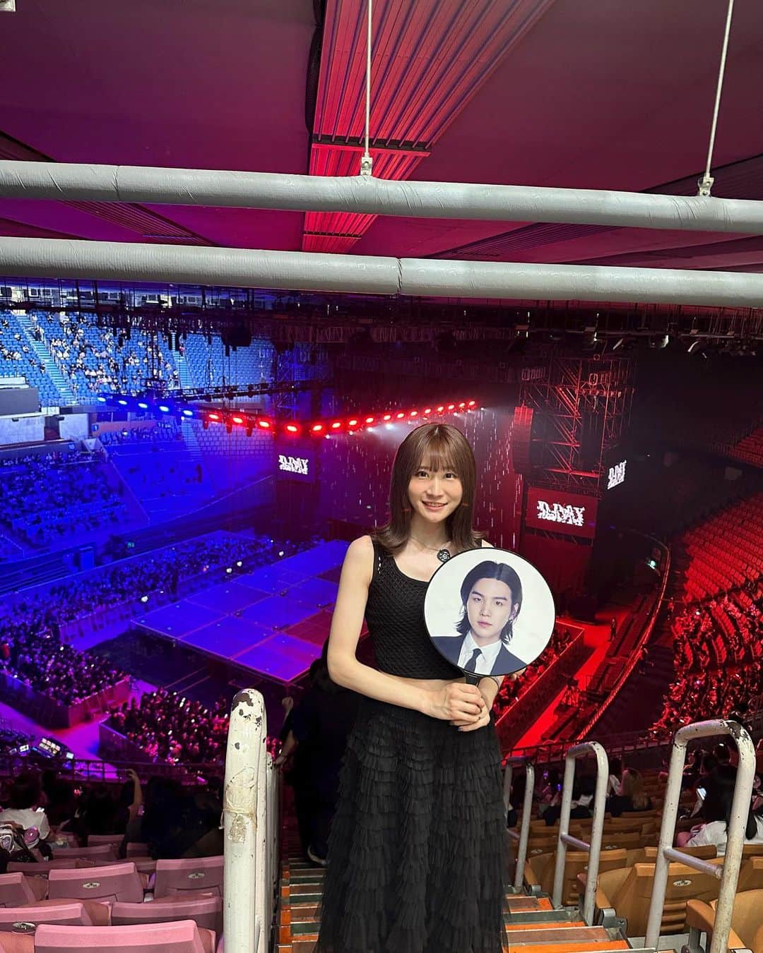 TONEAYUさんのインスタグラム写真 - (TONEAYUInstagram)「8月のfinalに向けて、スーツケースの中身はまだそのまま🤭 ⁡ 果たして行けるのか、行くのかわたし❤️‍🔥😱✈️！！ ⁡ ⁡ #韓国 #Seoul #渡韓 #BTS #SUGA #AgustD #ユンギ女の渡韓記録 #SUGA_AgustD_TOUR_in_Seoul」7月6日 17時59分 - toneayu