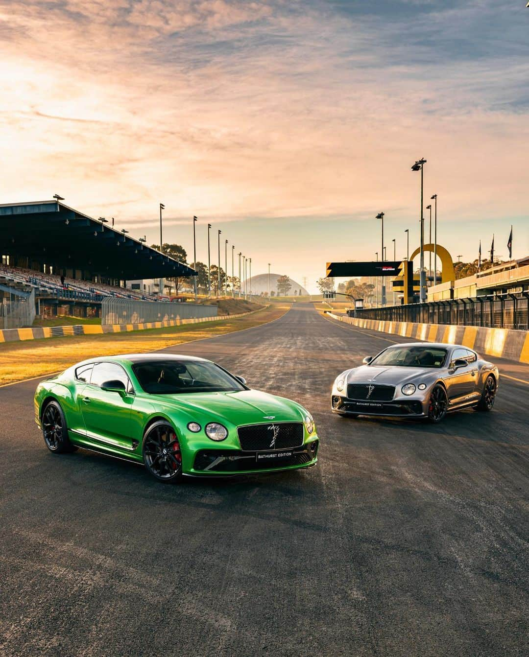 ベントレーさんのインスタグラム写真 - (ベントレーInstagram)「Extremely limited edition. #Mulliner and Bentley Sydney have created a tribute to the legendary @Bathurst12hr with a unique pair of #ContinentalGT S models inspired by the winning #7 Continental GT3. #WorldOfBentley | 📷: @orange_keith for @BentleySydney _ #Bentley Continental GT S (V8) WLTP drive cycle: combined fuel consumption: 23.3 mpg (12.1 l/100 km), combined CO₂: 275 g/km」7月6日 18時47分 - bentleymotors