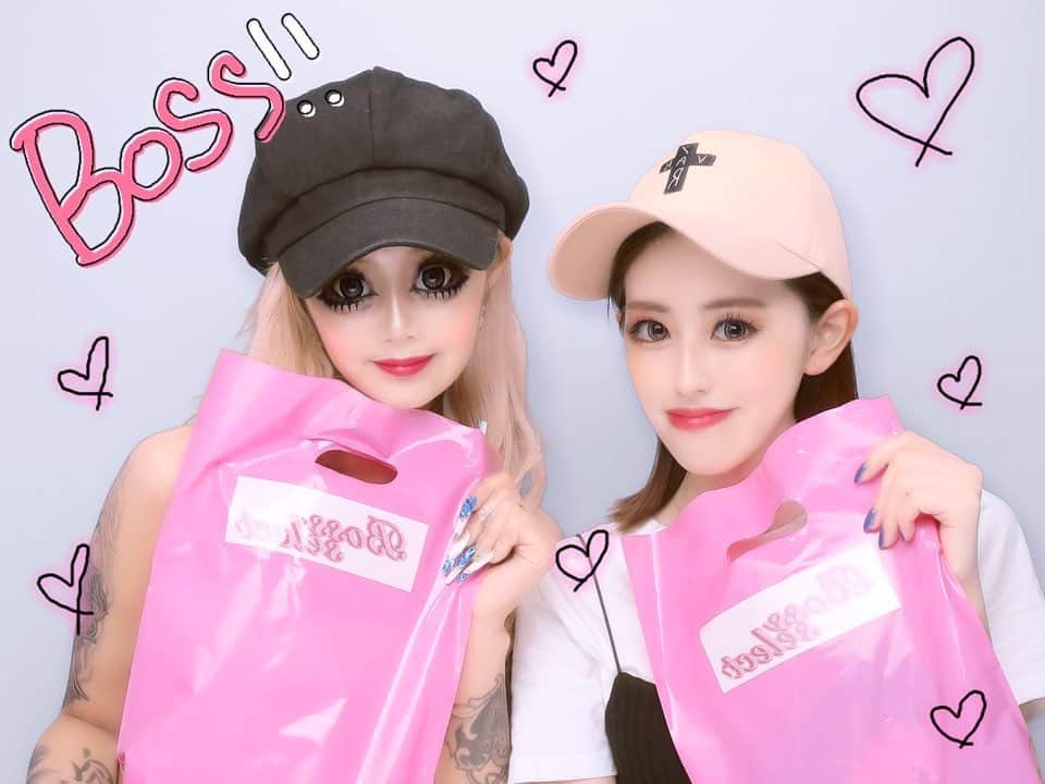 HIRANOAMIのインスタグラム：「久しぶりに @boss_select いけた✊🏼 みゆ坊いつも行きたいとこついてきて くれてありやと☺️🩷🫶 . @yuurin.rin さんとも ひさしぶりにあえてうれだった🌈🩵 . #プリクラ#プリント倶楽部」
