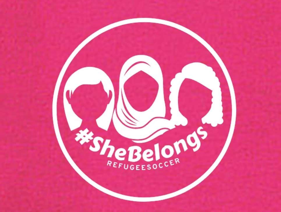 菅野孝憲さんのインスタグラム写真 - (菅野孝憲Instagram)「【支援のお願い】 『#SheBelongs プロジェクト』は、サッカー好きなアメリカの難民少女を支援する@refugeesoccer_jp の活動の1つです。難民少女たちと現地の少女で結成された特別チームが来週、日本に来ます！  日本での滞在期間中は、慶応義塾大学の女子サッカー部と親善試合を行ったり、外務省へ表敬訪問することが決定しています。  「難民」という言葉に馴染みのない方も多いかと思いますが、サッカーというツールを通じて、一人でも多くの方に難民事情について興味を持ってもらいたく、活動をしています。  返礼品にはドライTシャツを始め、@workwearsuit とコラボした、着たままプレーも可能な機能性ジャケット（メンズ・レディース）などあります。 @refugeesoccer_jpのリンクより、クラウドファンディングページへいけます！  〜#SheBelongs（シー・ビロングズ）〜 〝彼女は属する（意訳：彼女の居場所）〟 難民生活をしている少女たちに、サッカーを通じて、心の拠り所を提供したい。そんな思いで、アメリカNPO団体Refugee* Soccerが始めた活動の１つです。 *Refugeeは英語で〝難民〟という意味」7月6日 19時47分 - sugenotakanori