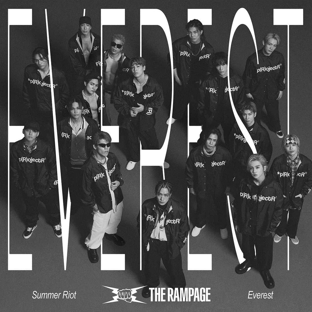 THE RAMPAGE from EXILE TRIBEさんのインスタグラム写真 - (THE RAMPAGE from EXILE TRIBEInstagram)「.  8/2 release NEW Single 『𝐒𝐮𝐦𝐦𝐞𝐫 𝐑𝐢𝐨𝐭 〜熱帯夜〜 / 𝐄𝐯𝐞𝐫𝐞𝐬𝐭』  #目指すは最高峰  #THERAMPAGE #RAVERS  #SummerRiot #Everest」7月6日 20時00分 - the_rampage_official