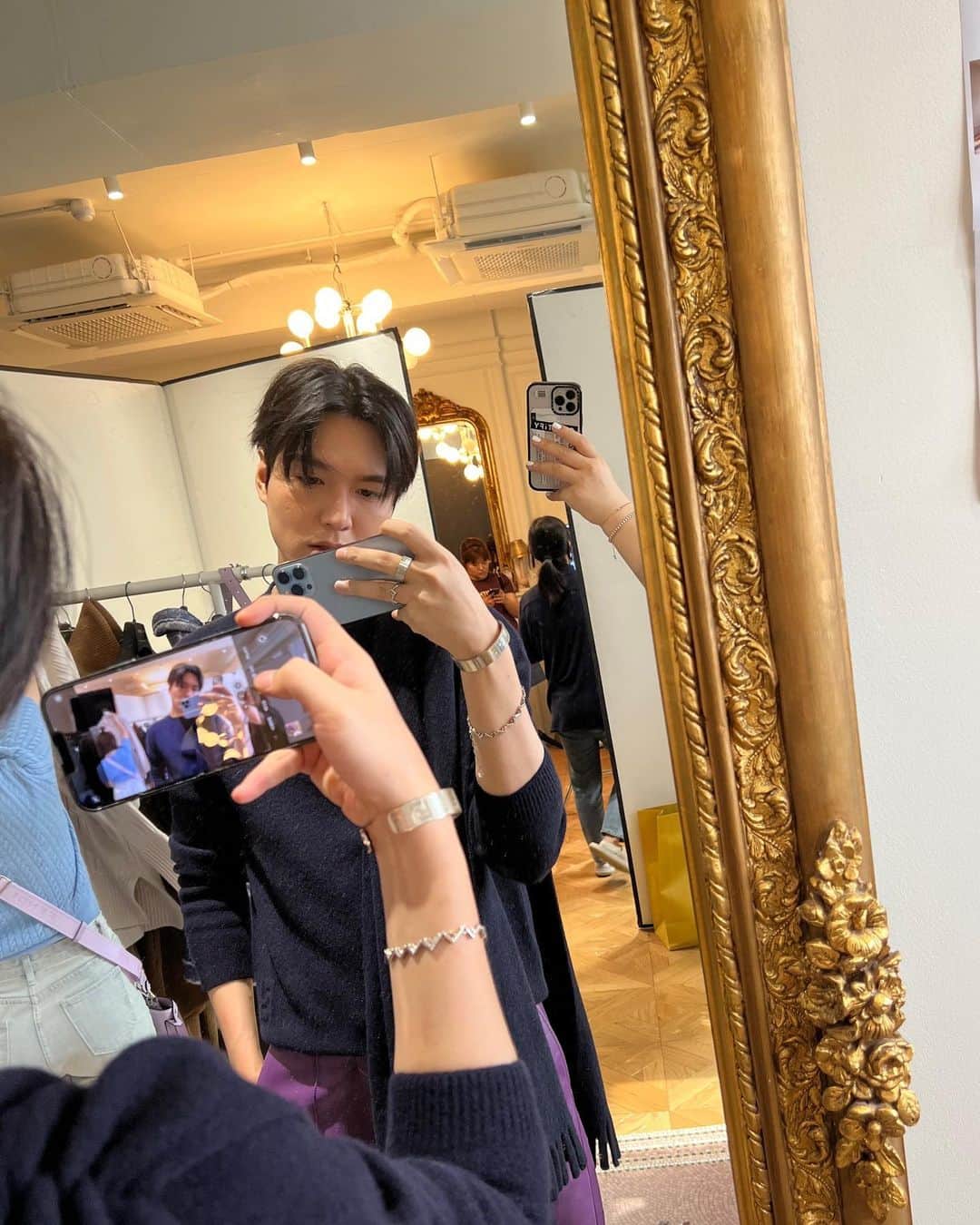 イ・ミンホさんのインスタグラム写真 - (イ・ミンホInstagram)「@fendi 오랜만」7月6日 20時04分 - actorleeminho