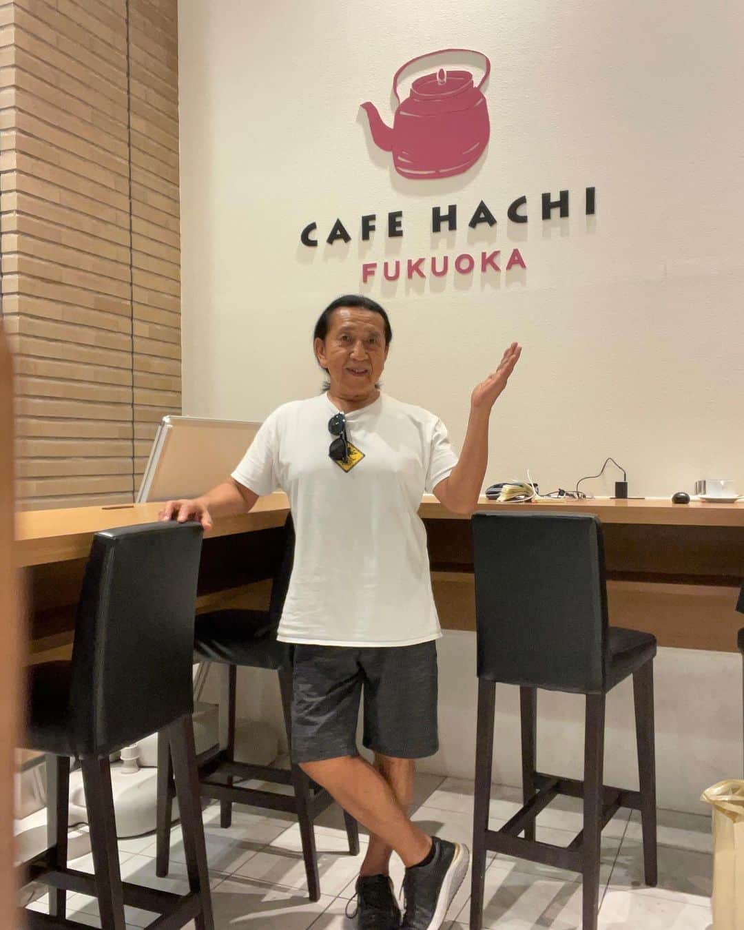 Ken Harakumaさんのインスタグラム写真 - (Ken HarakumaInstagram)「福岡到着ー❣️ Yukieちゃん、出迎えと美味しいお料理ありがとうございました❣️ 博多駅前は大賑わい。 @yukieyoga77  @cafehachi_hakata  @international_yoga_center  宿泊はHOTEL MARINOA RESORT FUKUOKA ヨットハーバーを一望に見下ろす景色は絶景です❣️ お部屋も超快適。 @hotel_marinoaresort_fukuoka  #博多グルメ  #cafehachi  #徳川家康  #ケンハラクマ  #アシュタンガヨガ」7月6日 20時33分 - kenharakuma