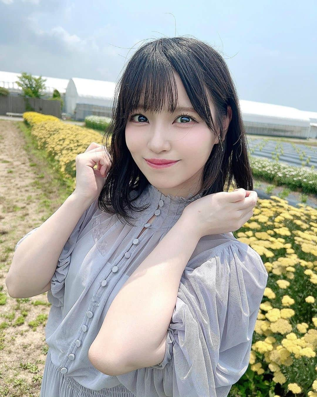 岩田陽菜さんのインスタグラム写真 - (岩田陽菜Instagram)「🌼山口県 花の海🌼  ブルーベリーも採れたてを食べれて美味しかったです🫐✨️」7月6日 20時42分 - hina_naso_stu48