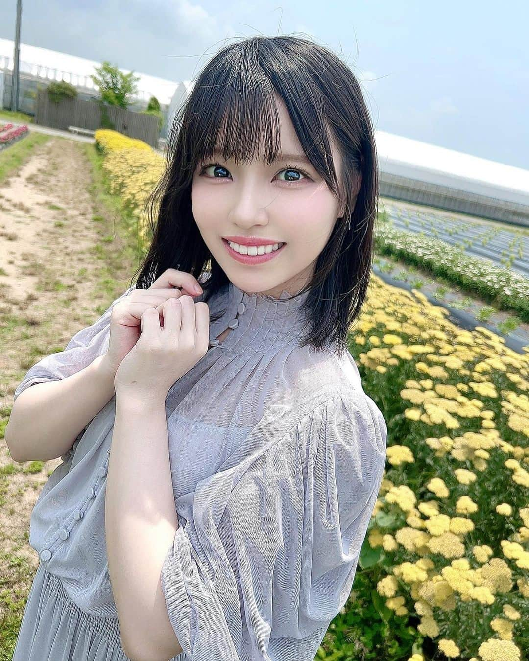 岩田陽菜さんのインスタグラム写真 - (岩田陽菜Instagram)「🌼山口県 花の海🌼  ブルーベリーも採れたてを食べれて美味しかったです🫐✨️」7月6日 20時42分 - hina_naso_stu48