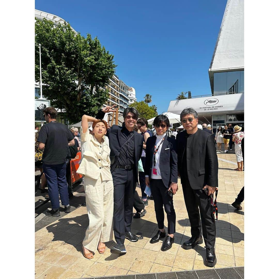 安藤サクラさんのインスタグラム写真 - (安藤サクラInstagram)「🕶 @festivaldecannes  😯時差😯」7月6日 21時02分 - sakuraando