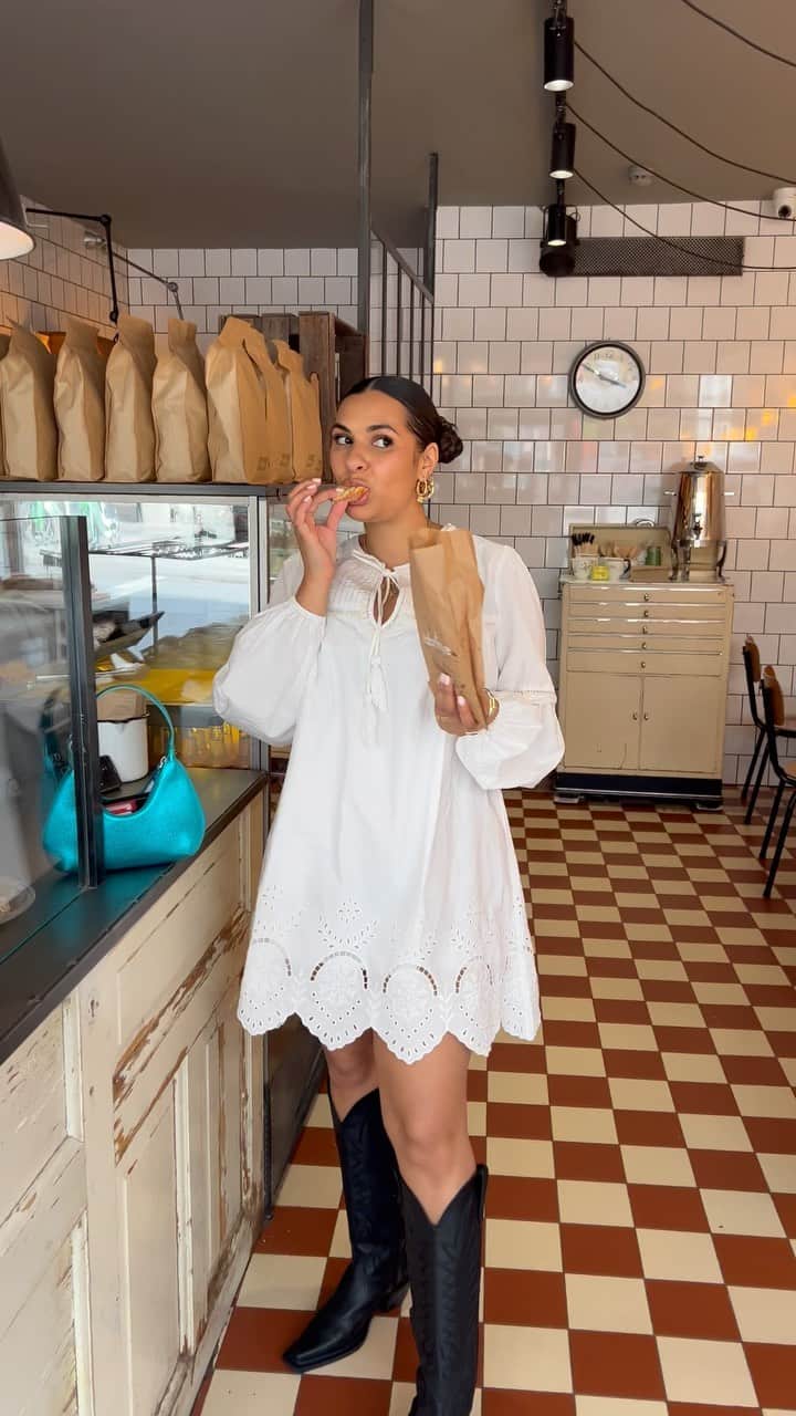 トップショップのインスタグラム：「Broderie at the patisserie? Oui oui. @alizedemange」