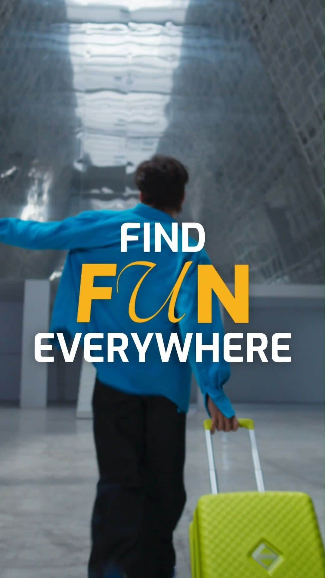 アメリカンツーリスターのインスタグラム：「FIND FUN EVERYWHERE! 遊びを見つけたり、新しい友達をつくることができたり、喜び、驚き、スリル。 たくさんの『FUN』を探しに旅に出よう！  https://www.americantourister.jp/find-fun-everywhere  #Americantourister #アメリカンツーリスター #FindFunEverywhere」