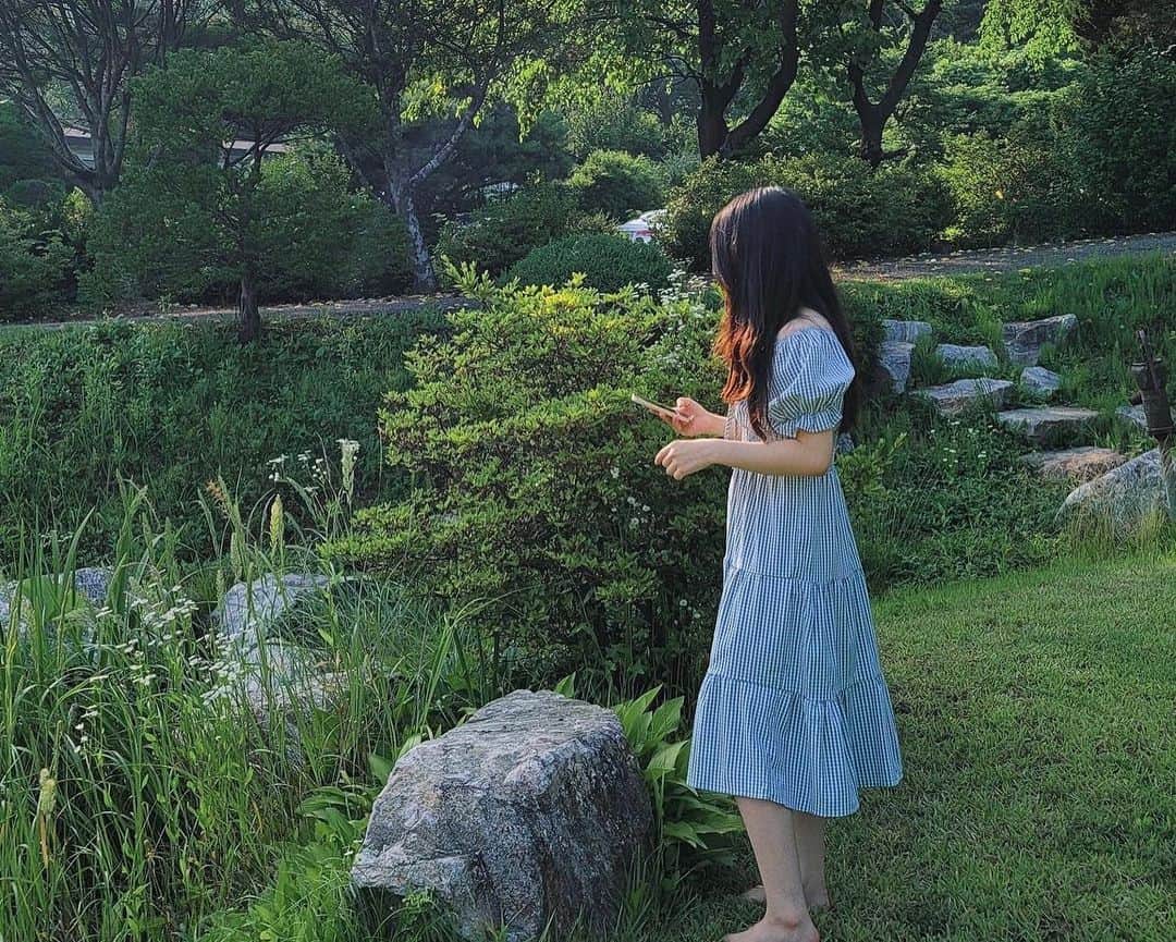 ソ・シネのインスタグラム：「🌿👒☕️🪿」