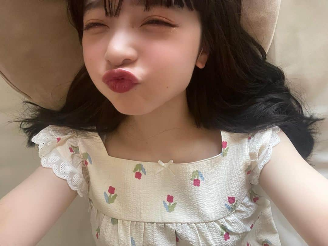 新田湖子さんのインスタグラム写真 - (新田湖子Instagram)「おとといくらいのわたし お家でるぎりぎりまでごろごろしちゃうのやめたい、🫢」7月6日 21時27分 - coconitta0809