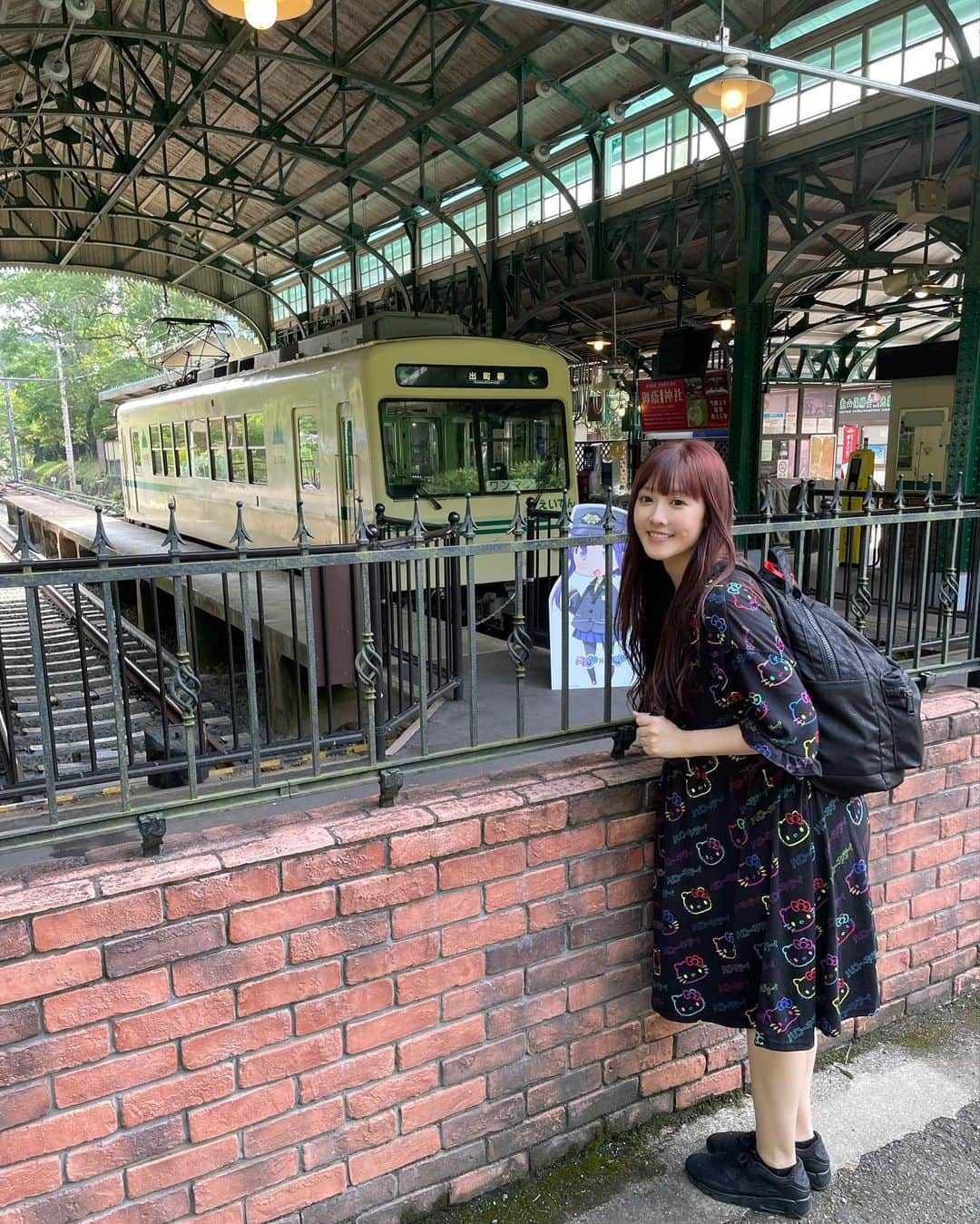 山本ひかるのインスタグラム：「叡山電鉄 八瀬比叡山口駅🚉 #京都 #八瀬 #kyoto #電車 #🚃 #🚉 #駅 #避暑 #京阪 #無人駅」