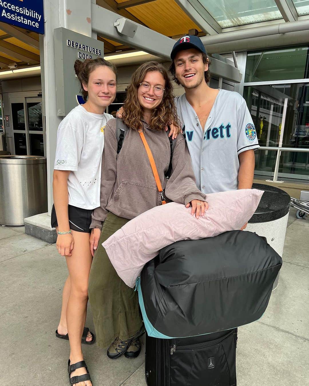 Jonahmaraisのインスタグラム：「issa minnesota summer babyyyyyyyy」