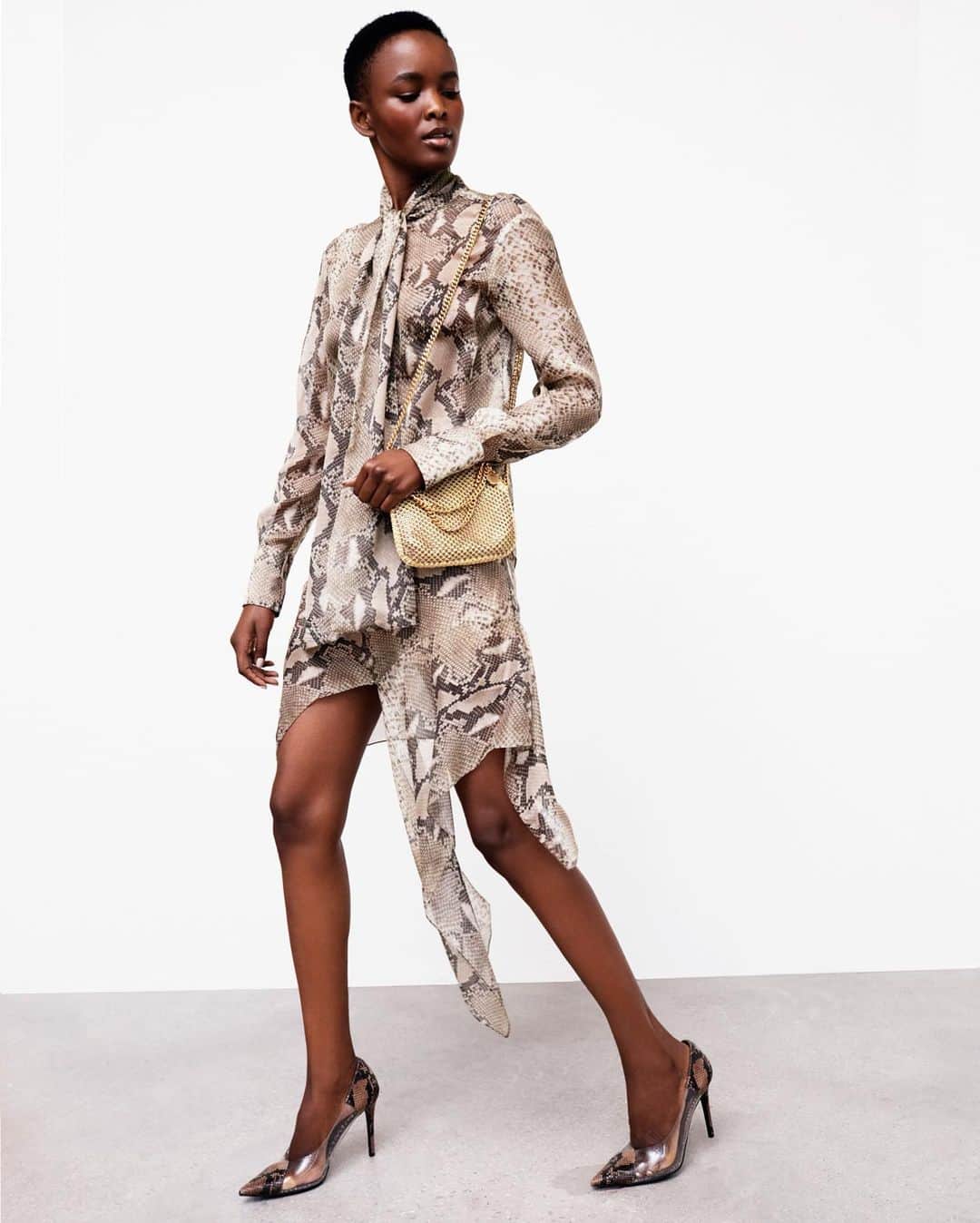 Saks Fifth Avenueのインスタグラム：「If @stellamccartney says to wear python prints, we wear python prints. Tap or head to the link in our bio to shop. #Saks」