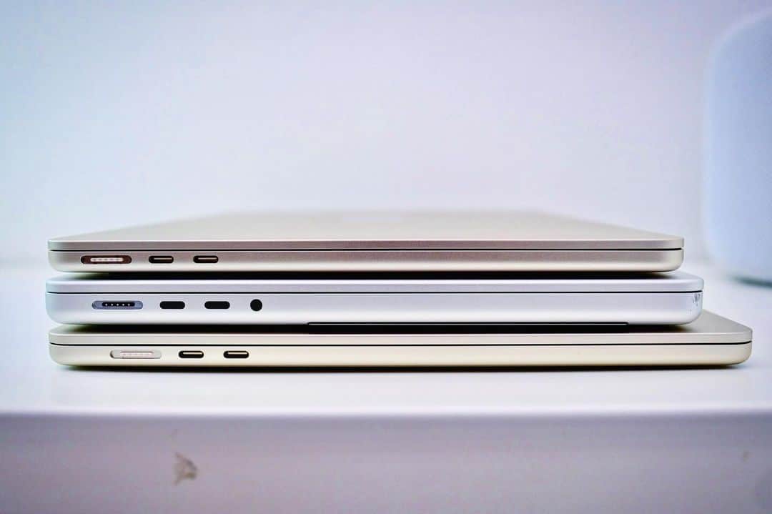 松村太郎さんのインスタグラム写真 - (松村太郎Instagram)「#MacBookAir 13-inch #MacBookPro 14-inch MacBook Air 15-inch」7月6日 23時53分 - taromatsumura