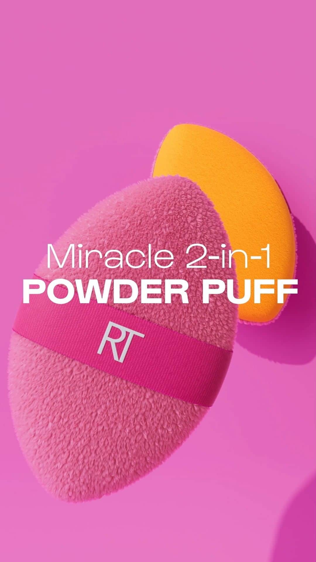Real Techniquesのインスタグラム：「✨ Introducing the Miracle 2-in-1 Powder Puff ✨  A dual-sided puff that works with both powders + liquids for your easiest blend yet.   💗 PINK SIDE: NEW plush fibers perfectly picks up + applies any powder​ 🧡 ORANGE SIDE: the best-selling miracle complexion sponge material reblends liquids + creams ​ ⭐️ a squishy SILICONE CENTER + REVERSIBLE ELASTIC BAND provides ultimate control  Now available only @ultabeauty」