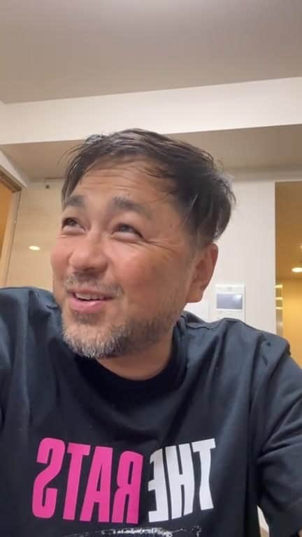 マッコイ斉藤のインスタグラム：「本が出ます。笑😆」