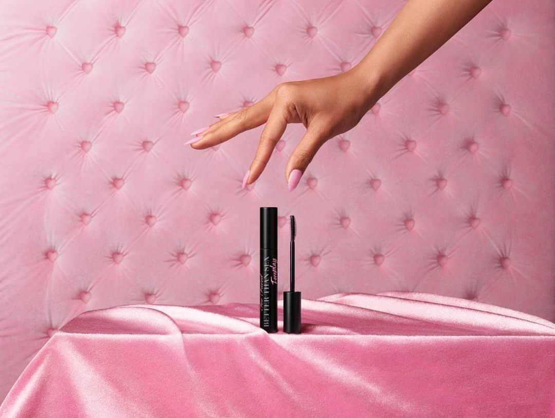 Too Facedのインスタグラム：「The only thing Better Than Sex is... Foreplay! 😉😘 Meet our NEW Instant Lengthening, Lifting, and Thickening Mascara Primer launching on toofaced.com on 7/7. Tap the reminder in this photo to be the first to shop when this launches! 🥵 #toofaced #tfcrueltyfree」