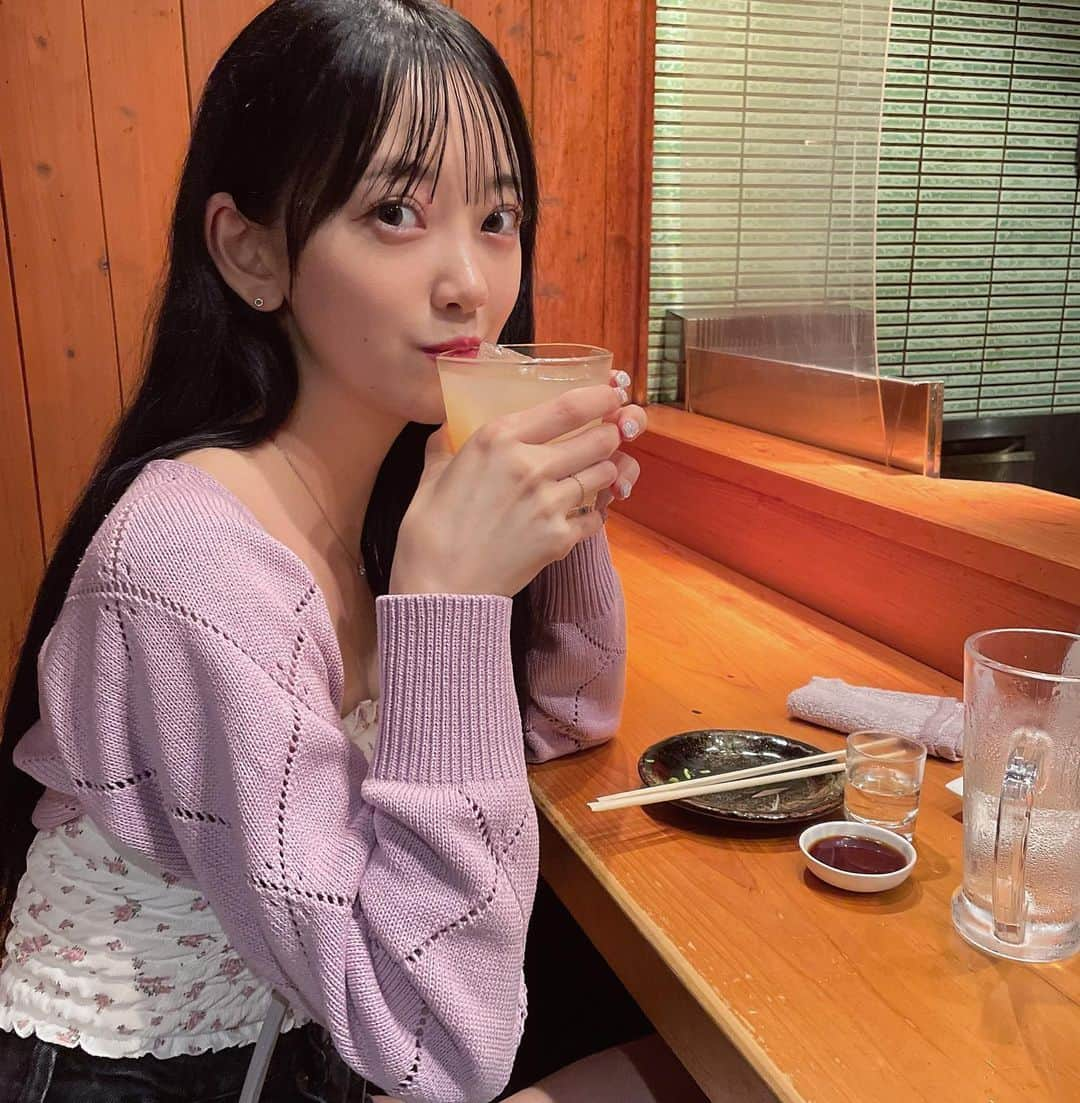 堀未央奈さんのインスタグラム写真 - (堀未央奈Instagram)「久しぶりに元々バイトしていた岐阜のご飯屋さん"桃象"に行ってきた❕🎀  ご飯相変わらず美味しすぎて4時間ずっと食べてた… 何食べても美味しいけど特におすすめはくらげポン酢、どじょうの唐揚げ、おっきなポテトサラダ☺︎  いつかしれっと1日バイトさせてもらいたいな🏊‍♀️🏊‍♀️」7月7日 0時04分 - horimiona_official