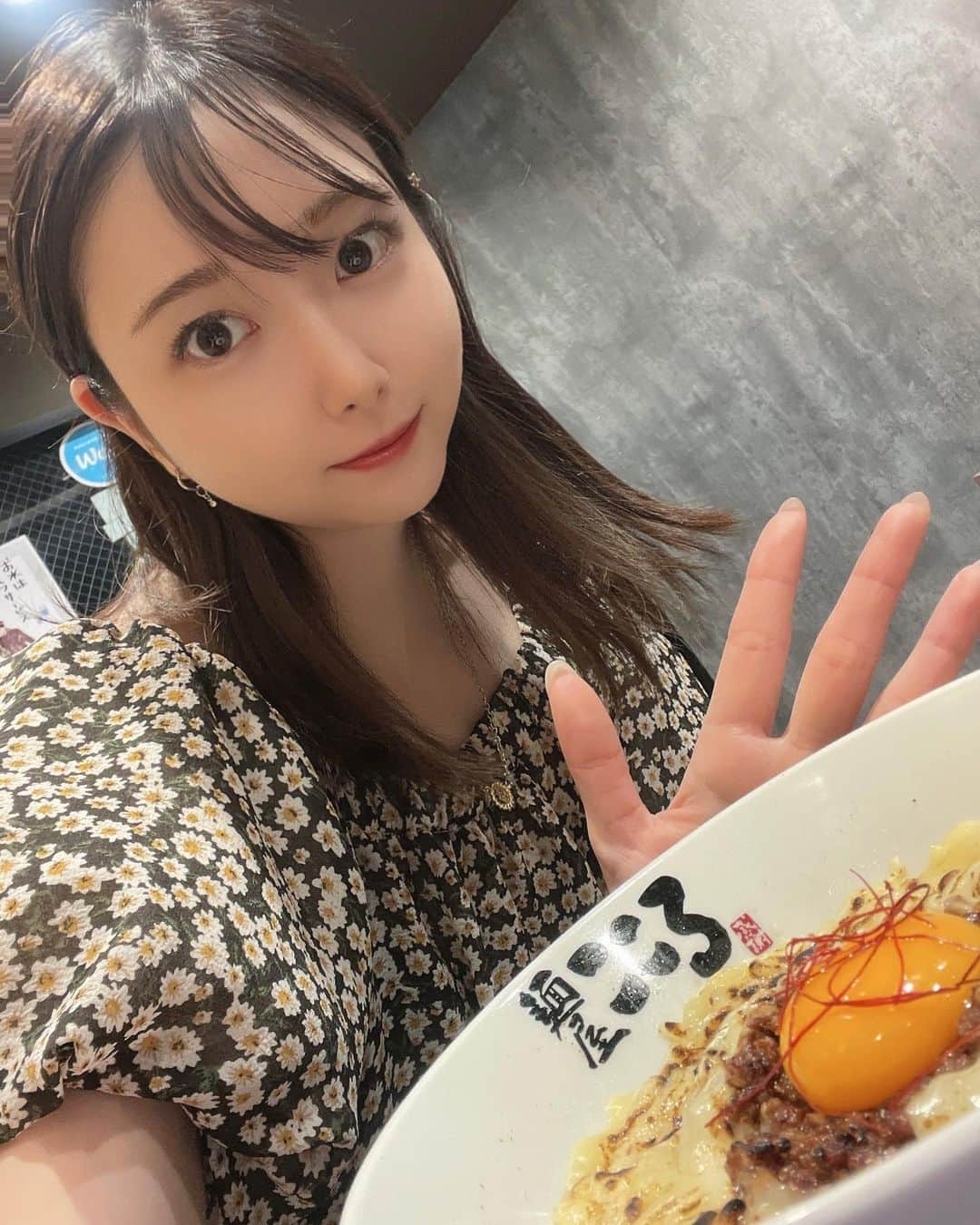 大崎菜々子のインスタグラム