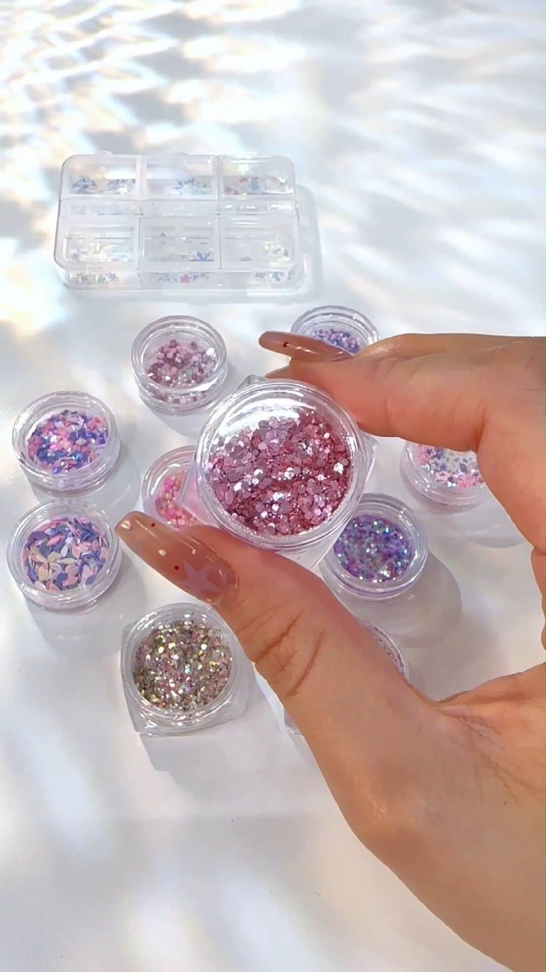 SHEINのインスタグラム：「Skip the salon and nail your next mani masterpiece with our long-lasting dipping powders! 💅😍  🔎14789992  #SHEIN #SHEINforAll #SHEINstyle #fashion #chic #saveinstyle」