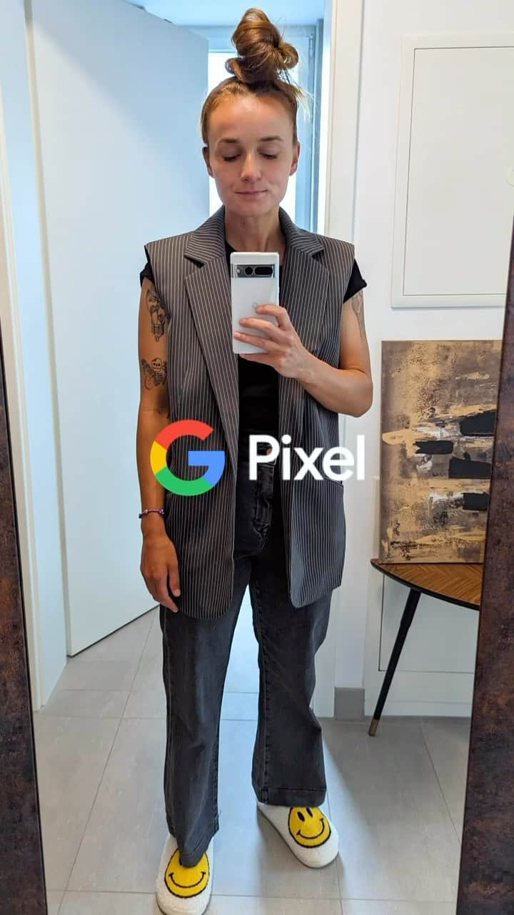 Lina Magullのインスタグラム：「Leute, ich bin jetzt Teil des #TeamPixel und freue mich mega. 💯 Zusammen mit @googlepixel wollen wir noch mehr Aufmerksamkeit auf Frauen im Fußball lenken und euch exklusive Blicke hinter die Kulissen geben. Fangen wir mit einem kleinen #summer #photodump an. 😎 #ad」