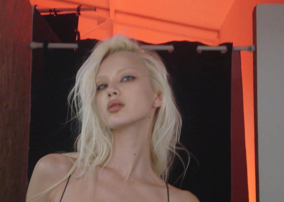 Sasha Supのインスタグラム：「2222」