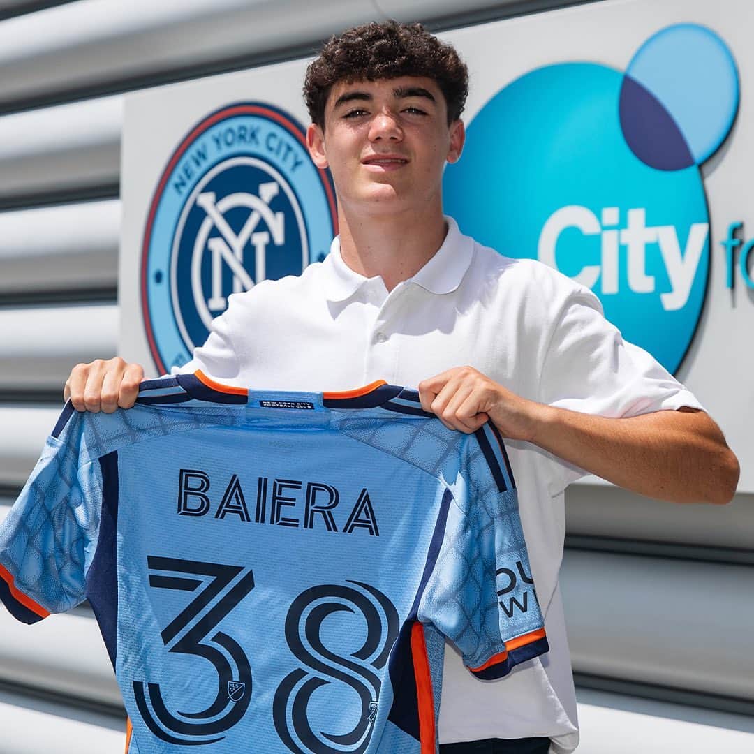 ニューヨーク・シティFCさんのインスタグラム写真 - (ニューヨーク・シティFCInstagram)「From @NYCFCYouth to the First Team ✍️  16-year-old Defender @drewbaiera2 becomes the 12th Homegrown signing in #NYCFC history 🗽」7月7日 4時26分 - nycfc