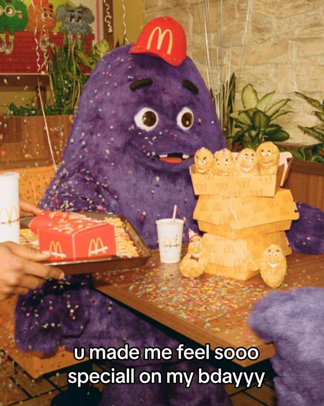 マクドナルドのインスタグラム：「ty for everythinggg time to say goodbye grimace」