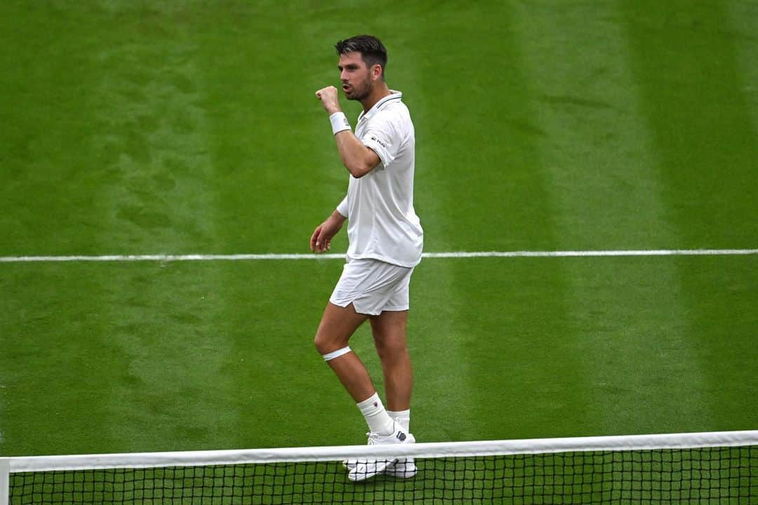 キャメロン・ノリーさんのインスタグラム写真 - (キャメロン・ノリーInstagram)「Special time of year, on to the next 🌊 @wimbledon」7月7日 5時30分 - norriee