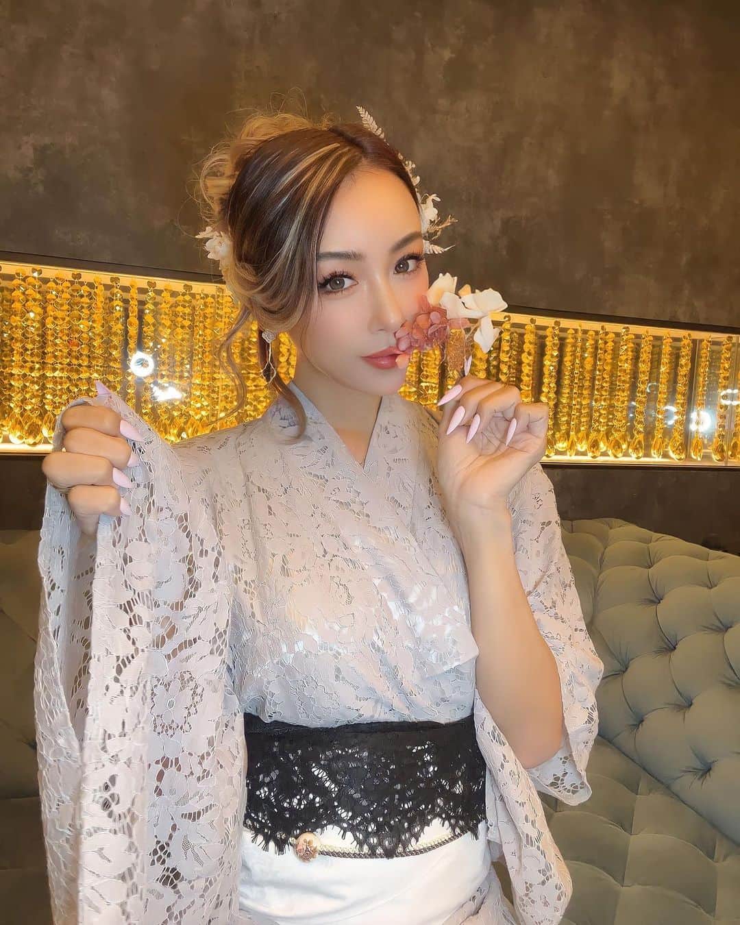 GENKINGのインスタグラム：「YUKATA are casual clothes for the summer season🎋👘🍉  hairmake by @shoco__sakata yukata @dazzy_official」