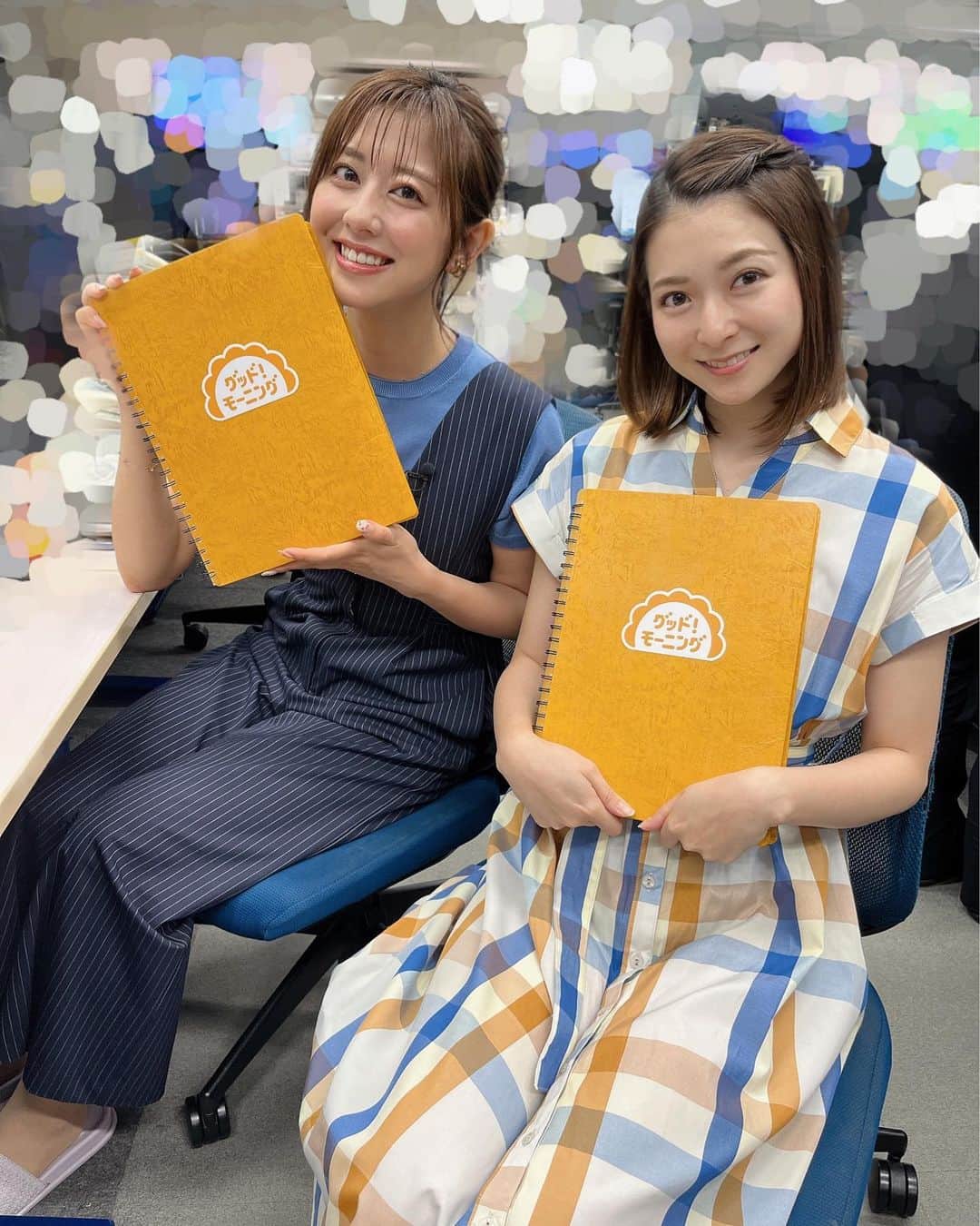 住田紗里のインスタグラム：「担務が変わって、結構バタバタしていた1週間でした。 今週からちーちゃんと一緒に担当するコーナーもなくなり、、、 番組中、なかなか会えなくなりました……😭 こちらは「けさ知っておきたいニュース」を一緒に担当した最後の日。 まだ慣れないですが、来週からも頑張ります✨  #斎藤ちはる アナ@chiharu_saito_ex  #グッドモーニング#新担務 #けさ知っておきたいニュース #テレビ朝日#テレ朝#テレビ朝日アナウンサー#アナウンサー」