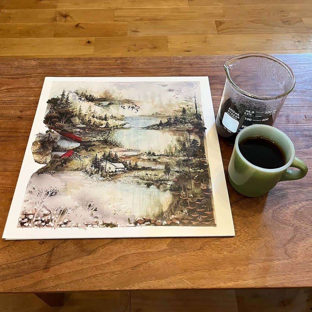 美濃隆章さんのインスタグラム写真 - (美濃隆章Instagram)「おはようございます。 ミックス始める前にちょいと #ちょいとコーヒーとレコード」7月7日 9時55分 - takaakimino
