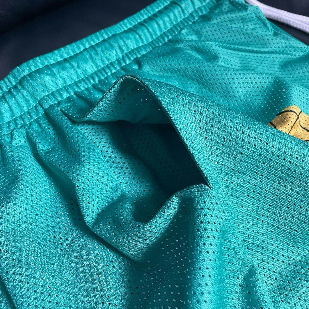 青木太一さんのインスタグラム写真 - (青木太一Instagram)「- New release -  TROPHY🏆 MESH SHORTS  2023/07/07 at 10:00AM  🛒：https://www.aokicks.tokyo (プロフィール画面のリンク、またはストーリーから)  #AOKICKS」7月7日 10時05分 - aokicks_jp