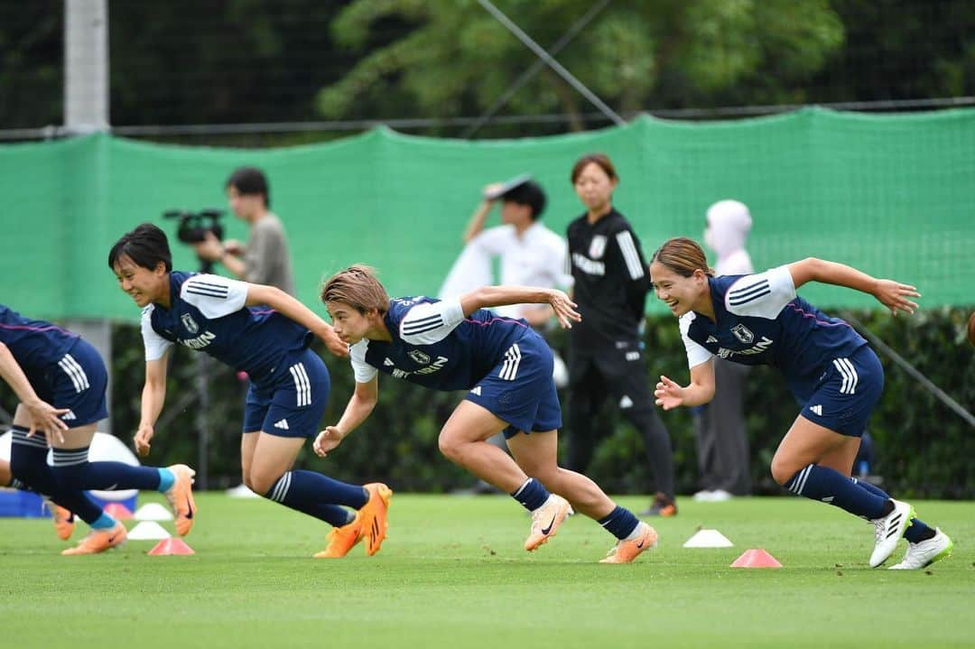 田中美南さんのインスタグラム写真 - (田中美南Instagram)「🇯🇵 気持ちも身体も徐々に🔥 ©︎JFA  #nadeshiko #jfa #w杯 #worldcup #女子サッカー #田中美南」7月7日 10時47分 - minatanaka_official