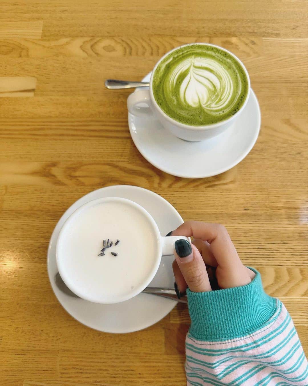 のインスタグラム：「初めてラベンダーラテ飲んだ☕️🪻」