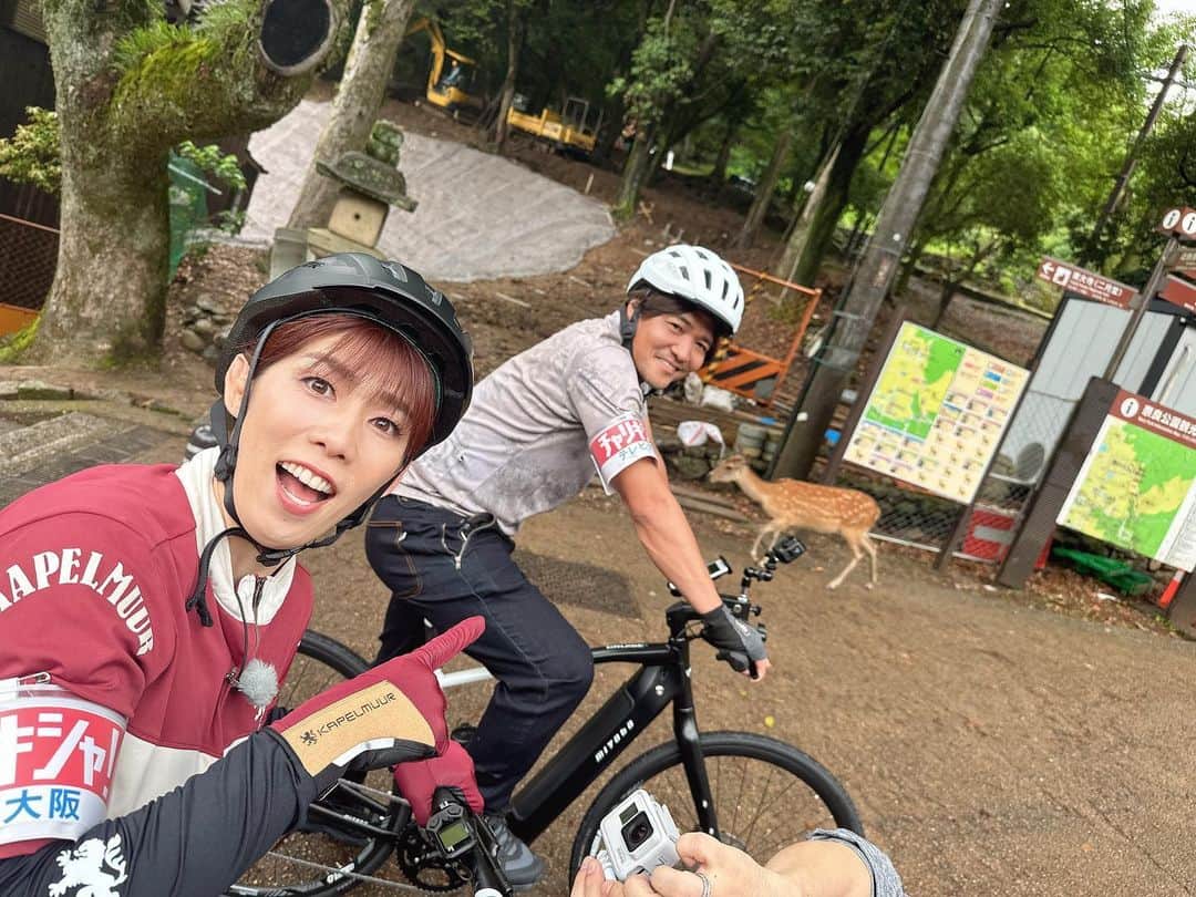 吉田沙保里さんのインスタグラム写真 - (吉田沙保里Instagram)「自転車で駆け巡る記者＝“チャリキシャ”として  同級生のよっくんこと 大久保嘉人くんと一緒に、 古都・奈良の涼🎐を取材してきました🚴‍♂️🚴‍♀️  景色を楽しんだり、 おしゃべりしたり、 久しぶりのサイクリングは気持ちがイイ～😆  美味しいものもたくさん食べて 笑いっぱなしのめちゃ楽しい旅でした😙  テレビ大阪 7月8日(土)午後1時02分〜 見逃し配信はTVerで…😉  #チャリキシャ #奈良編 #テレビ大阪 #大久保嘉人」7月7日 11時47分 - saori___yoshida