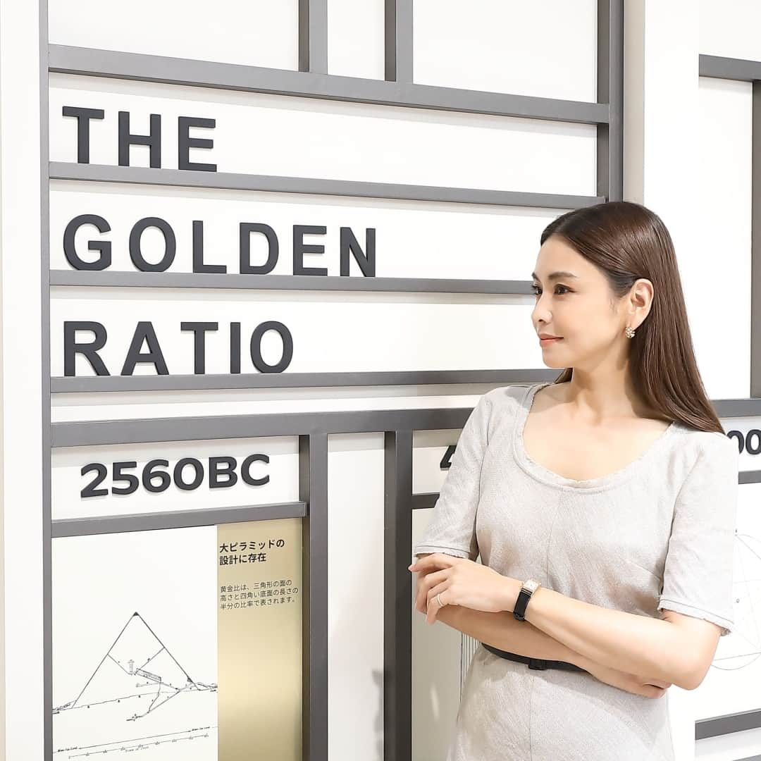 Fashionsnap.comさんのインスタグラム写真 - (Fashionsnap.comInstagram)「【イベント】ジャガー・ルクルトが7月11日まで<The Golden Ratio―黄金比―> 展を伊勢丹新宿店 ザ・ステージで開催中。鈴木伸之さんや滝沢眞規子さんも駆けつけ、新作のレベルソ・トリビュート・クロノグラフや、レベルソ・トリビュート・デュオ・トゥールビヨンを含む最新のコレクションを堪能しました。会期中には、メゾン専任のウォッチメーカーによる時計の分解・組立の実演も実施。⁠ ⁠ ■<The Golden Ratio―黄金比―>⁠ 会期：2023年7月11日（火）まで⁠ 会場：伊勢丹新宿店 ザ・ステージ⁠ 実演：7月9日（日）まで11:00〜/13:00〜/16:00〜⁠ ⁠ @jaegerlecoultre @nobuyuki_suzuki_official @makikotakizawa⁠ #jaegerlecoultre #ジャガールクルト #TheGoldenRatio #Reverso #レベルソ#鈴木伸之 #劇団exile #滝沢眞規子 #ウォッチ #腕時計 #イベント」7月7日 12時00分 - fashionsnapcom