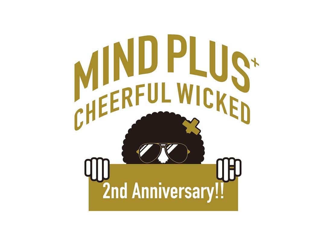 馬場賢治のインスタグラム：「本日MIND PLUS⁺は2周年を迎えることが出来ました。 ここまで来れたのもいつもいつも応援していただいている皆様のおかげです。 本当に感謝しております。 ありがとうございます！  まだまだギリギリやれてるのか、やれてないのかわからないような未熟なブランドです。 全然ダメです。 悔しいことばっかり。  ただ全て自分の力不足です。  それも毎日痛感しているし、正直下を向きそうにもなります。でも、近大でコーチとして一緒にやってる選手たちにも、自分がプレーしたJリーグのチームのサポーターの皆さんにも前を向いていこうと言い続けてきた自分が、こんなことで下を向いて諦めるわけにはいかない。 ここから巻き返して飛躍の1年に必ずする。  想いと熱量を持って最高の人生に！ “All is well”  そして、新たに “MIND PLUS⁺ ATHLETIC CLUB” を立ち上げます。 新たなMIND PLUS⁺のスポーツラインになります。 詳細は少しずつ。 本格的にサッカー界に突っ込んでいきます！ サッカー界に恩返し、Jリーグを盛り上げる。 これからの展開楽しみにしててください！！  3年目はまた変化の1年になりそうです。 めちゃくちゃ楽しみです。 これからも皆さんの力も借りながら、もっともっと応援してもらえるようなブランドになるために全力で取り組んでいきますので、3年目のこれからもどうかMIND PLUS⁺と馬場賢治をよろしくお願いします！！  #mindplus #cheerfulwicked #mindplusathleticclub #mpac #whitebellbird #alliswell #2ndanniversary  #arigato」
