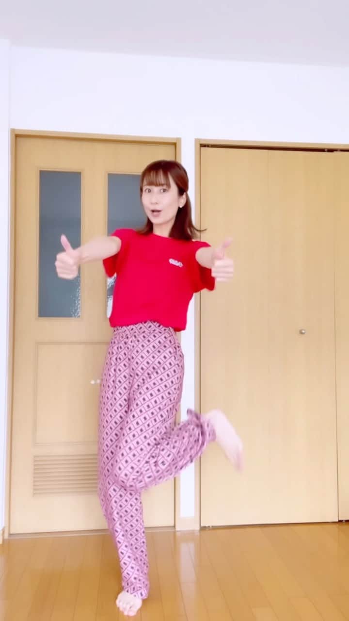 河村唯（うめ子）のインスタグラム：「Puroland Camp  ♪Chilling!Hot!キャンプふぁいやー  キティちゃんを振りコピしてみた。  今日から始まったpuroland camp🏕️✨☀️ 私の見た角度から見えたキティちゃんのダンスを、早速コピー🎵🤣✨  ダンスのレベルは、 結構スパルタだけど、 楽しいので、みんなで踊りたい💃✨🌈  #ピューロアンバサダー #ピューロでキャンプ #踊ってみた #sanrio #puroland #dance」