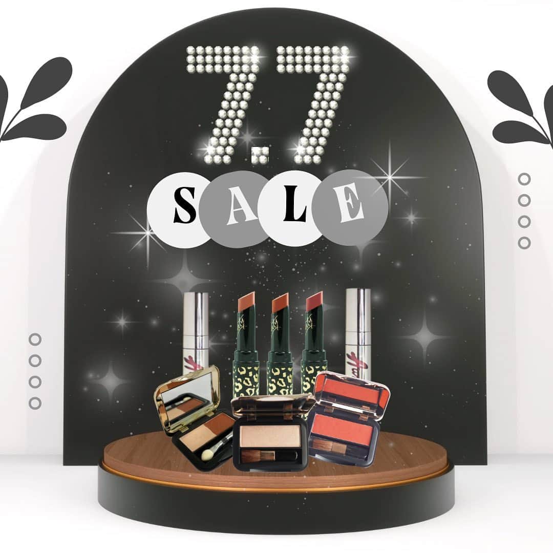ASHANTY BEAUTY CREAM OFFICIALのインスタグラム：「7.7 SALE ‼️🎉  Hi ladies, mumpung lagi 7.7 yuk buruan langsung serbu promo kita sekarang juga!! SERBA 50K😍  #ashantycosmetics #ashanty_ash #cosmetics #cosmetic #makeuptutorial #rekomendasimakeup #makeuplover #lokalmakeup #makeupnatural #makeuplooks」