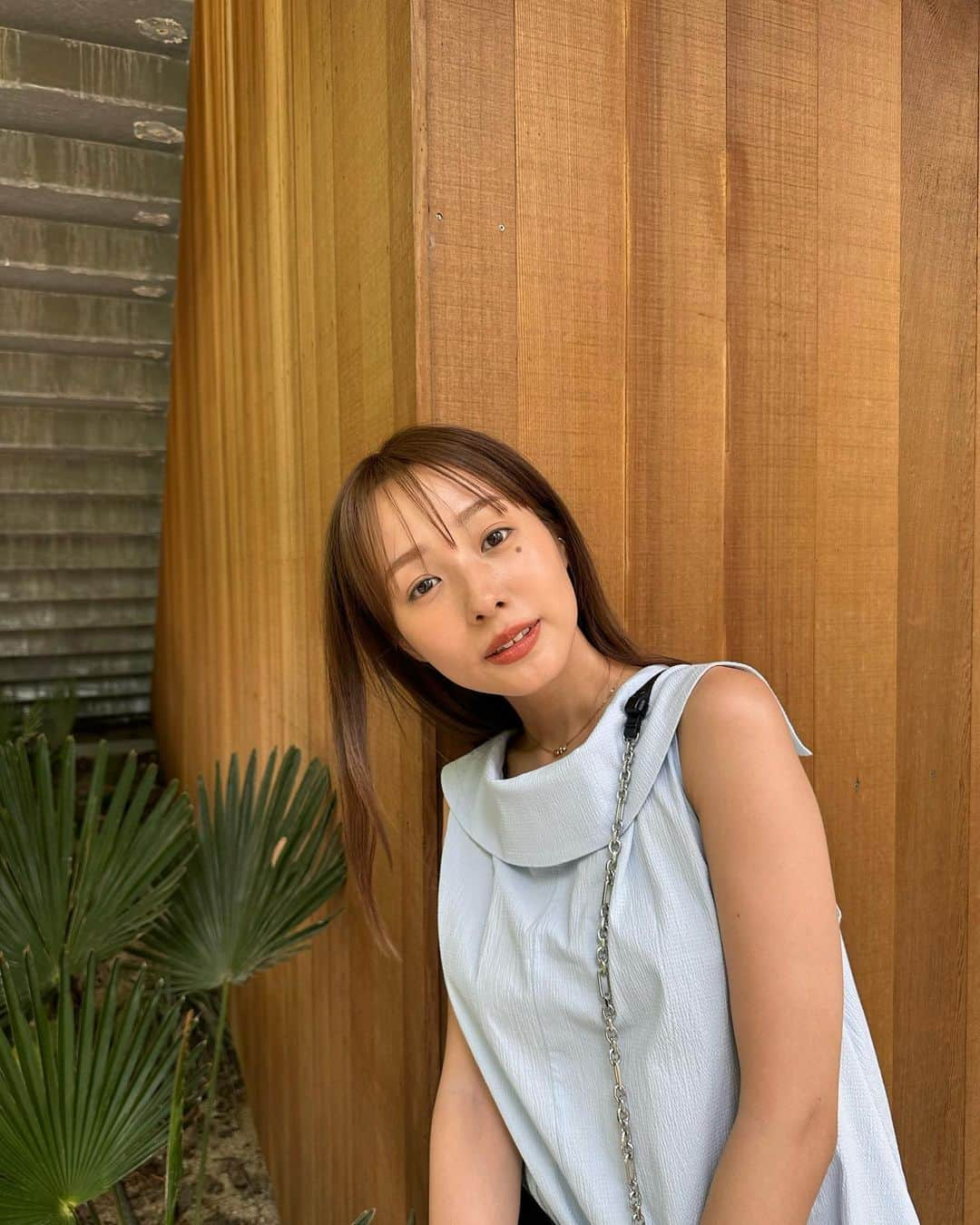 前田希美（まえのん）さんのインスタグラム写真 - (前田希美（まえのん）Instagram)「暑い～汗が止まらない︎︎☺︎  みんなも水分補給しっかりして 倒れないように気をつけてくださいね。  今日久しぶりに事務所に行ったら 小麦肌だねぇ～って言われました笑  イエベ、ブルベ、オレべ(オレンジベース)  オレべなう🫡   #のんの私服 #nwith #nwithstyling #code #fashion #ootd  #onepiece」7月7日 14時28分 - maeda_nozomi