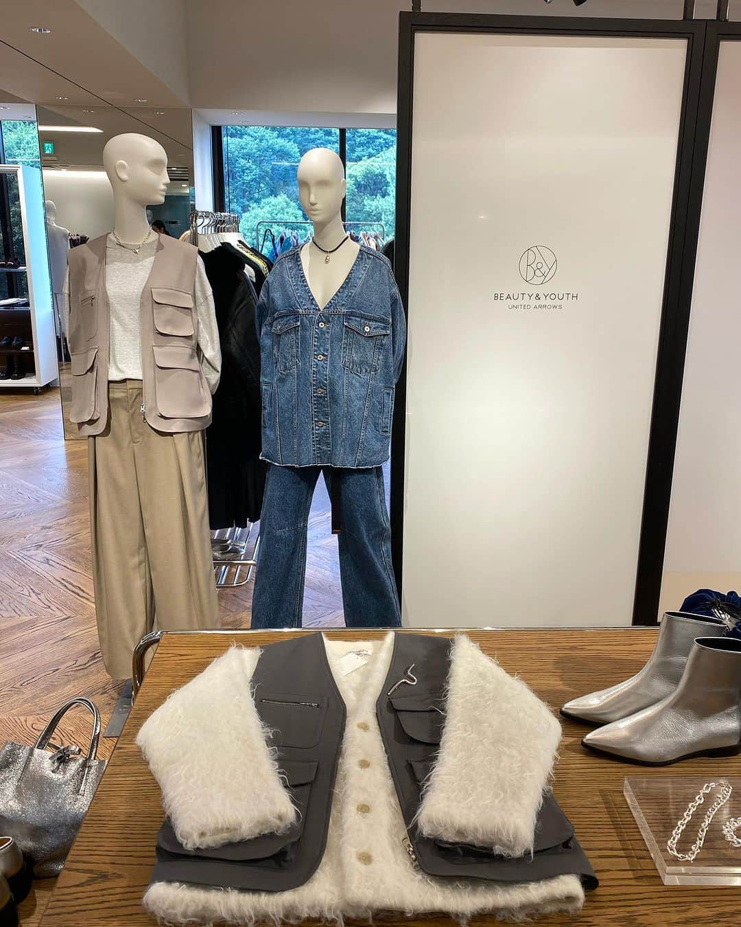 BEAUTY&YOUTH UNITED ARROWSさんのインスタグラム写真 - (BEAUTY&YOUTH UNITED ...