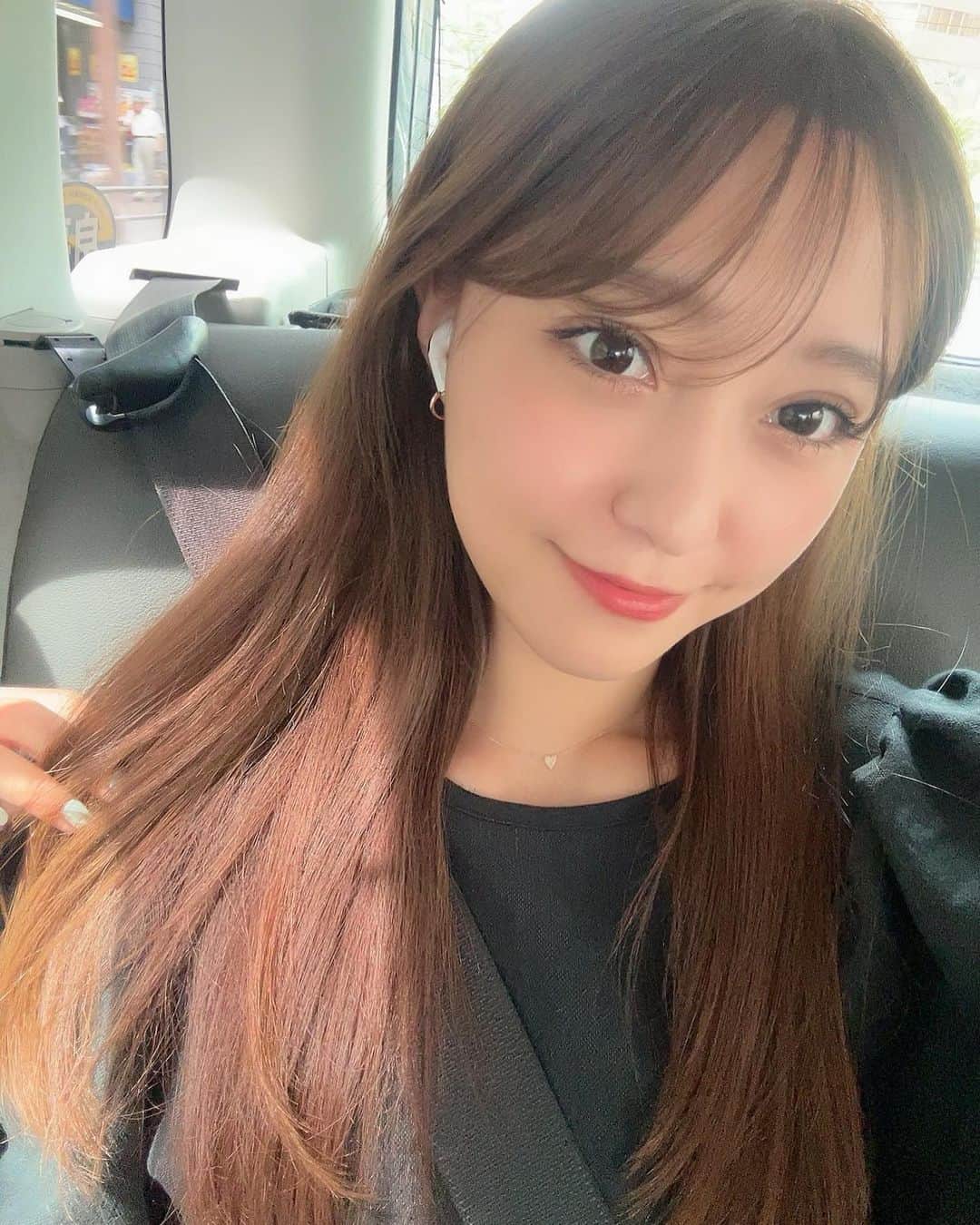 堤ゆきみのインスタグラム：「先日カラーしてもらいました🤍 明るめの艶カラー✨ 川田さんいつもありがとうございます🌷 @shingo_kawada  @urealmotto」