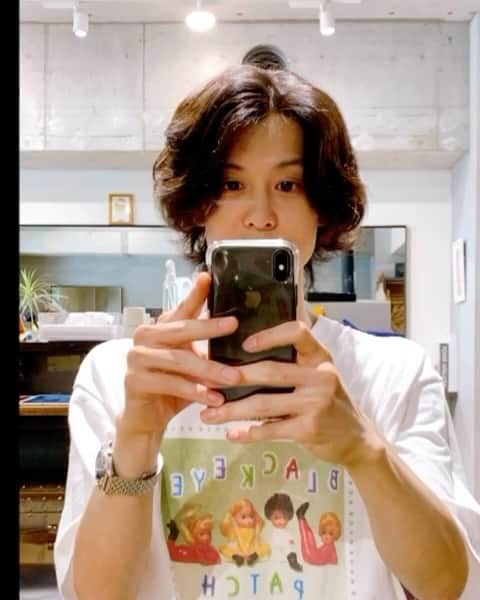 沢城千春のインスタグラム：「髪を切りました🦱」