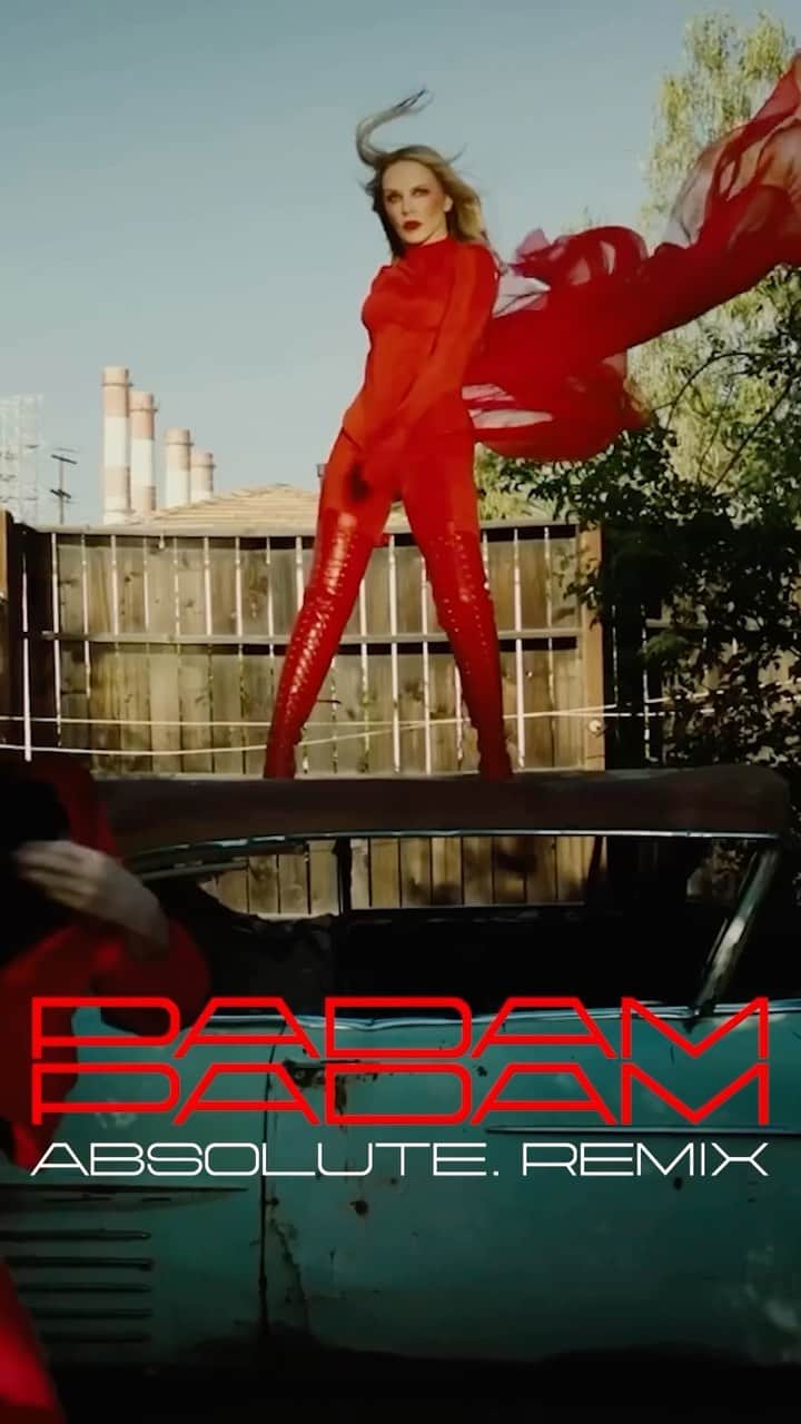 カイリー・ミノーグのインスタグラム：「The Padam Padam @absoluteishere Remix is out now EVERYWHERE! Now you can Padam all weekend ❤️ ❤️」
