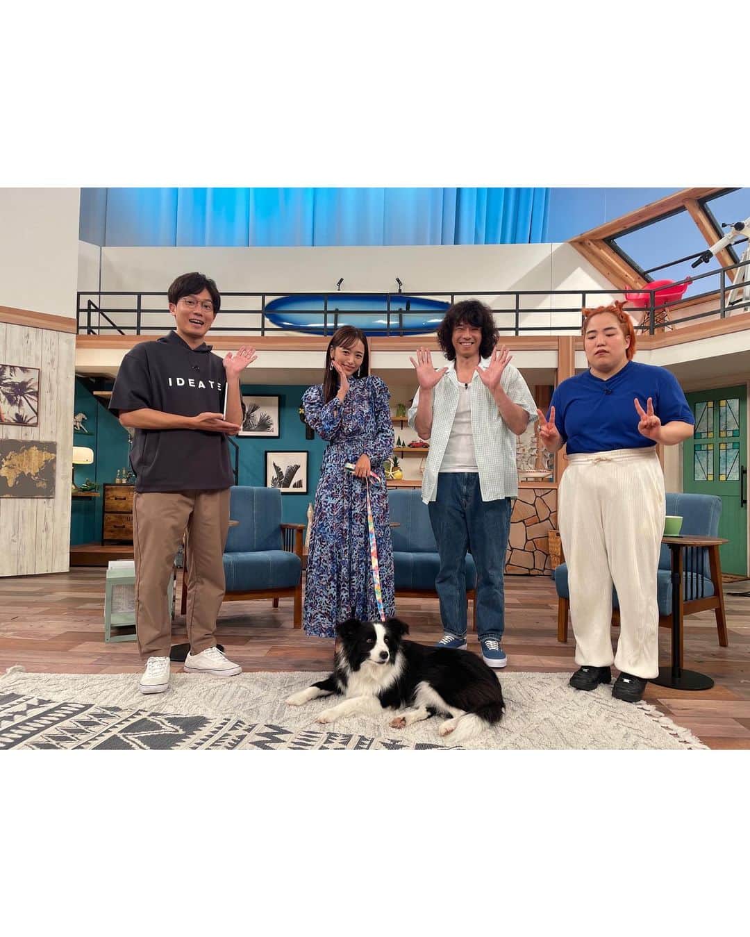近藤千尋のインスタグラム：「昨日と今日の衣装です🥰🩷 #近藤千尋衣装  スロイジとラヴィットでした📺🤍 どちらもファミリーな番組で大好き💗😍  お菓子選手権も優勝🏆！！わーい  今週はよく働いたので ご褒美にマコちんとお寿司🍣いきました❤️ 私服被りすぎて😂 ほんと、くだらないことしか話さないけど ゲラゲラ笑ってました😂🩷  今週も皆さんお疲れ様でした☺️🫶🏻  スロイジ  one-piece @doublestandard_official pierce @unoaerre_japan  ラヴィット  vest,one-piece @grace_continental.div pierce @sararth_jewelry shoes @dianashoespress」